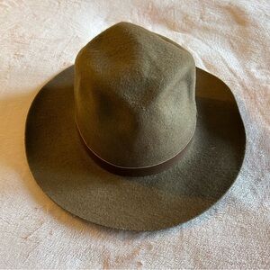 Dorfman-Pacific Co tan felted wool hat western winter